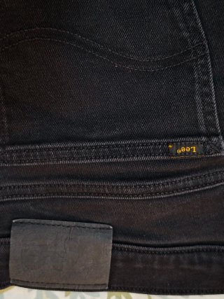 Pantalón vaquero Lee Rider negro T.32