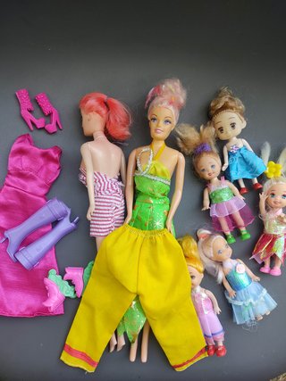 Lote mattel 3 Barbie +Ken+vestidos accesori+7china