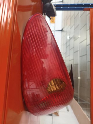 Piloto Trasero Izquierdo Peugeot 206