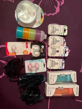 Lote biberones y accesorios bebé