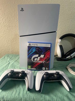 Consola PS5 Slim Blanca 1TB + Gran Turismo 7