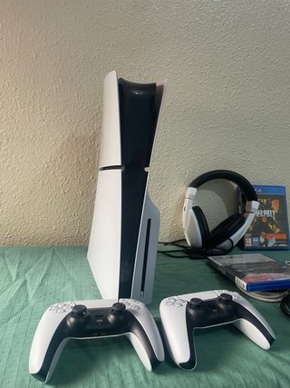 Consola PS5 Slim Blanca 1TB + Gran Turismo 7
