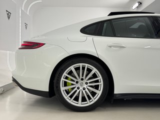 Porsche Panamera 4 E-Hybrid 2.9 V6 462cv PHEV
