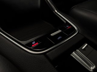 Porsche Panamera 4 E-Hybrid 2.9 V6 462cv PHEV