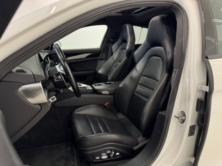 Porsche Panamera 4 E-Hybrid 2.9 V6 462cv PHEV