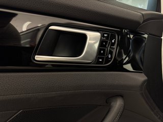 Porsche Panamera 4 E-Hybrid 2.9 V6 462cv PHEV