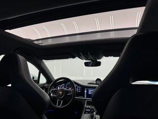 Porsche Panamera 4 E-Hybrid 2.9 V6 462cv PHEV