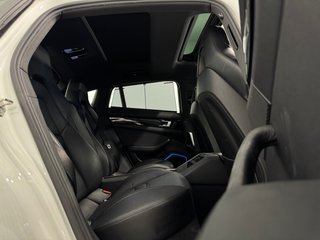 Porsche Panamera 4 E-Hybrid 2.9 V6 462cv PHEV