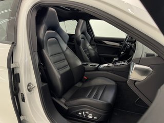 Porsche Panamera 4 E-Hybrid 2.9 V6 462cv PHEV
