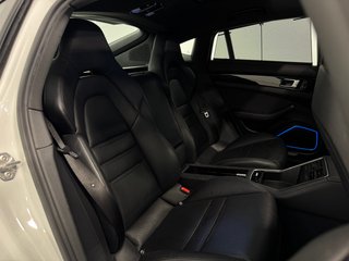 Porsche Panamera 4 E-Hybrid 2.9 V6 462cv PHEV