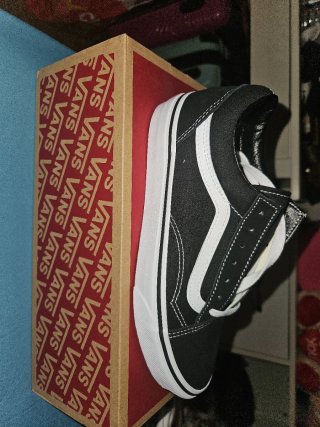 Zapatillas Vans Mujer Negras y Blancas