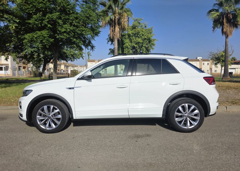 Volkswagen T-Roc Advance 2.0 TDI (2021) 2021, foto 2