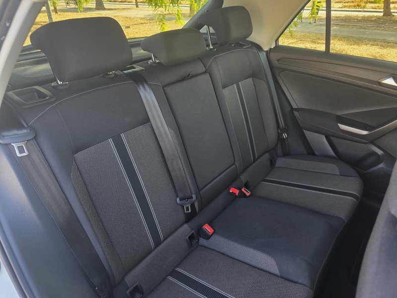 Volkswagen T-Roc Advance 2.0 TDI (2021) 2021, foto 31
