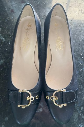 Zapatos de tacón de Nelson Boutique