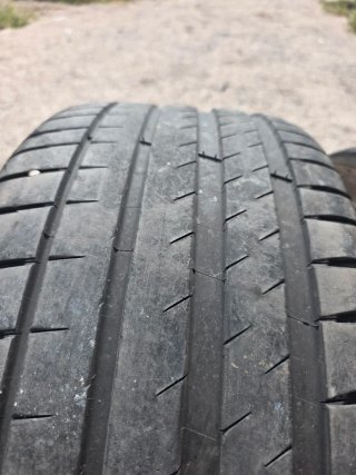 Neumáticos Michelin Pilot Sport 4 255/35/20