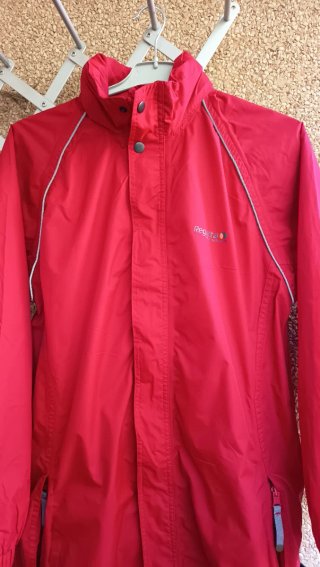 Parka Regatta Roja Chubasquero Cortavientos