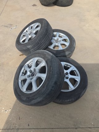 Llantas Audi R17 Q5 2012
