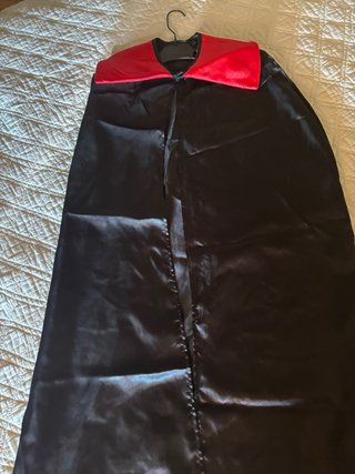 Capa Drácula Negra y Roja Talla Única