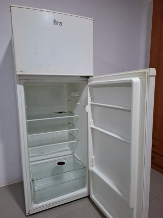 Frigorífico Beko mediano blanco en vuen estado