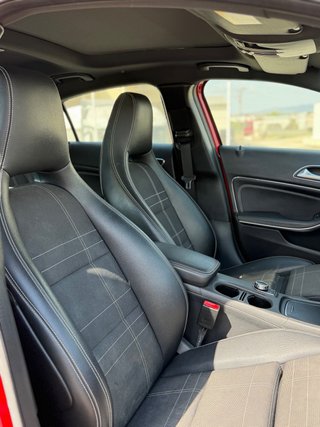 Mercedes-Benz Clase A 2016 etiqueta C