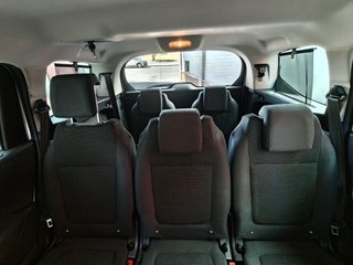 PEUGEOT 5008 Access 1.6 VTi 120