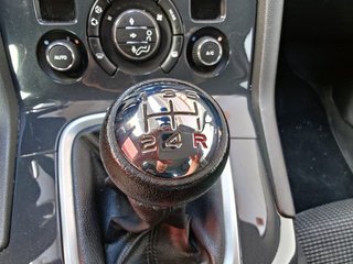 PEUGEOT 5008 Access 1.6 VTi 120