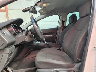 PEUGEOT 5008 Access 1.6 VTi 120