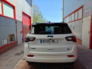JEEP Compass 4Xe 1.3 PHEV 177kW240CV Red AT AWD