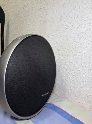 Harman Kardon Onyx Studio 9