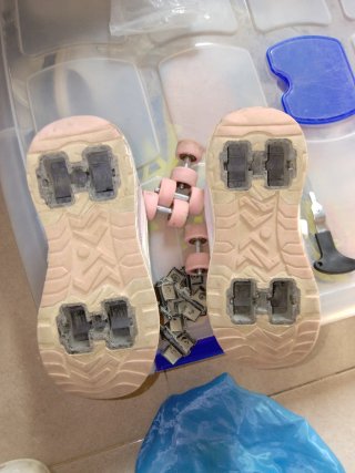 Zapatos con ruedas GABATU niña talla 33
