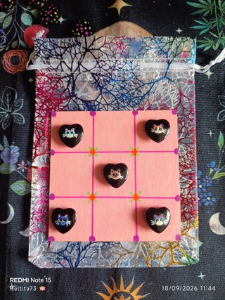 Juego Tres en Raya "Gatitos Corazones"