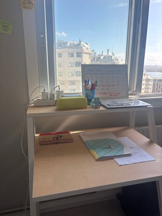 Escritorio madera y metal