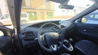 Renault Grand Scenic 2011