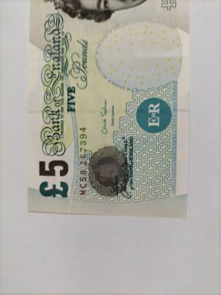 Biglietto da 5 sterline inglesi