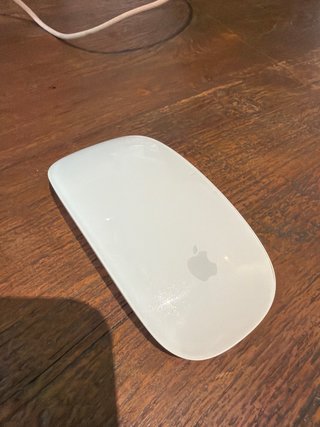 iMac Apple Rosa e Bianco