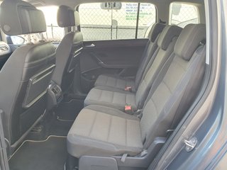 Volkswagen Touran 1.4 TFSI. 7 PLAZAS