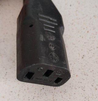 Cable Alimentación PC Negro C13 2m