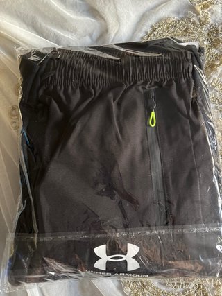Conjunto Under Armour Negro