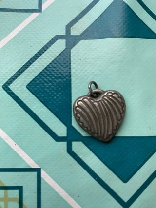 Dije Corazón Acanalado Plata Vintage