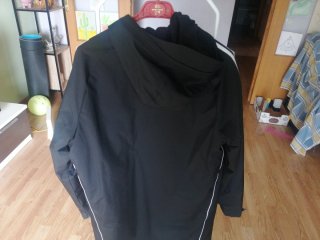 Parka Adidas Stadium Negra y Blanca