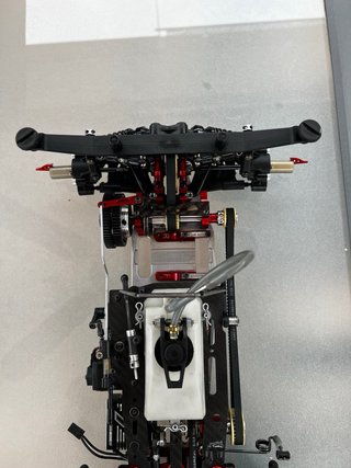 Capricorn 1/8 LAB C804 R Motor ONE Nuevo