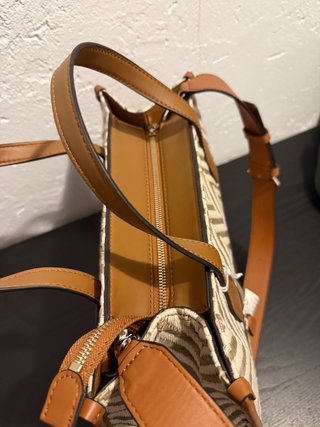 Bolso de mano GUESS