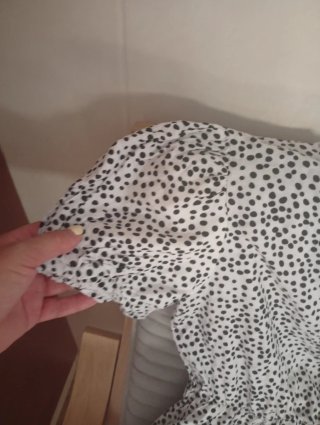 Vestido blanco lunares