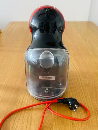 Cafetera Dolce Gusto Roja