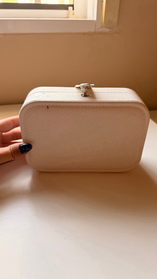 Joyero pequeño beige