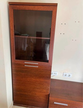 Muebles de salón madera oscura