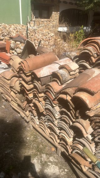 Tejas antiguas de barro