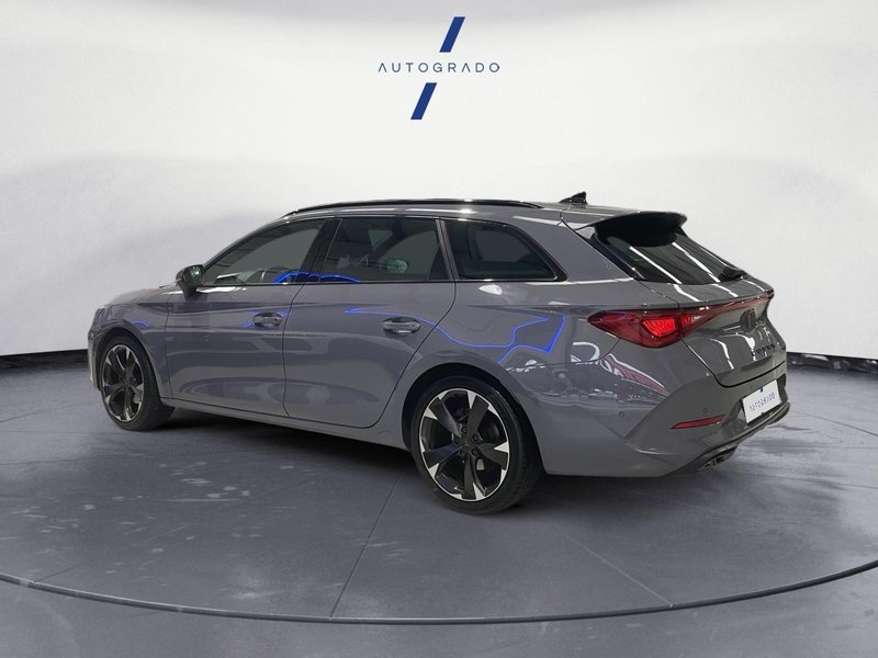 Cupra León 2024, foto 2