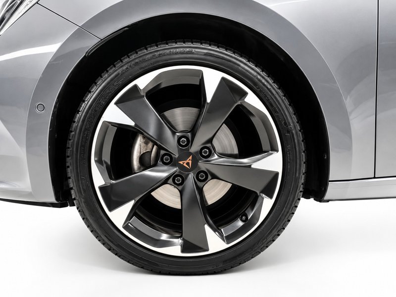 Cupra León 2024, foto 12