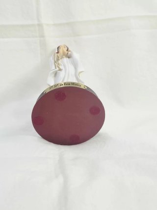 Virgen Rosa Mística: Figura, Colgante y Estampa